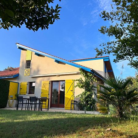 Jolie Maison De Vacances Avec Terrasse Et Jardin Saint-Julien-en-Born Ngoại thất bức ảnh
