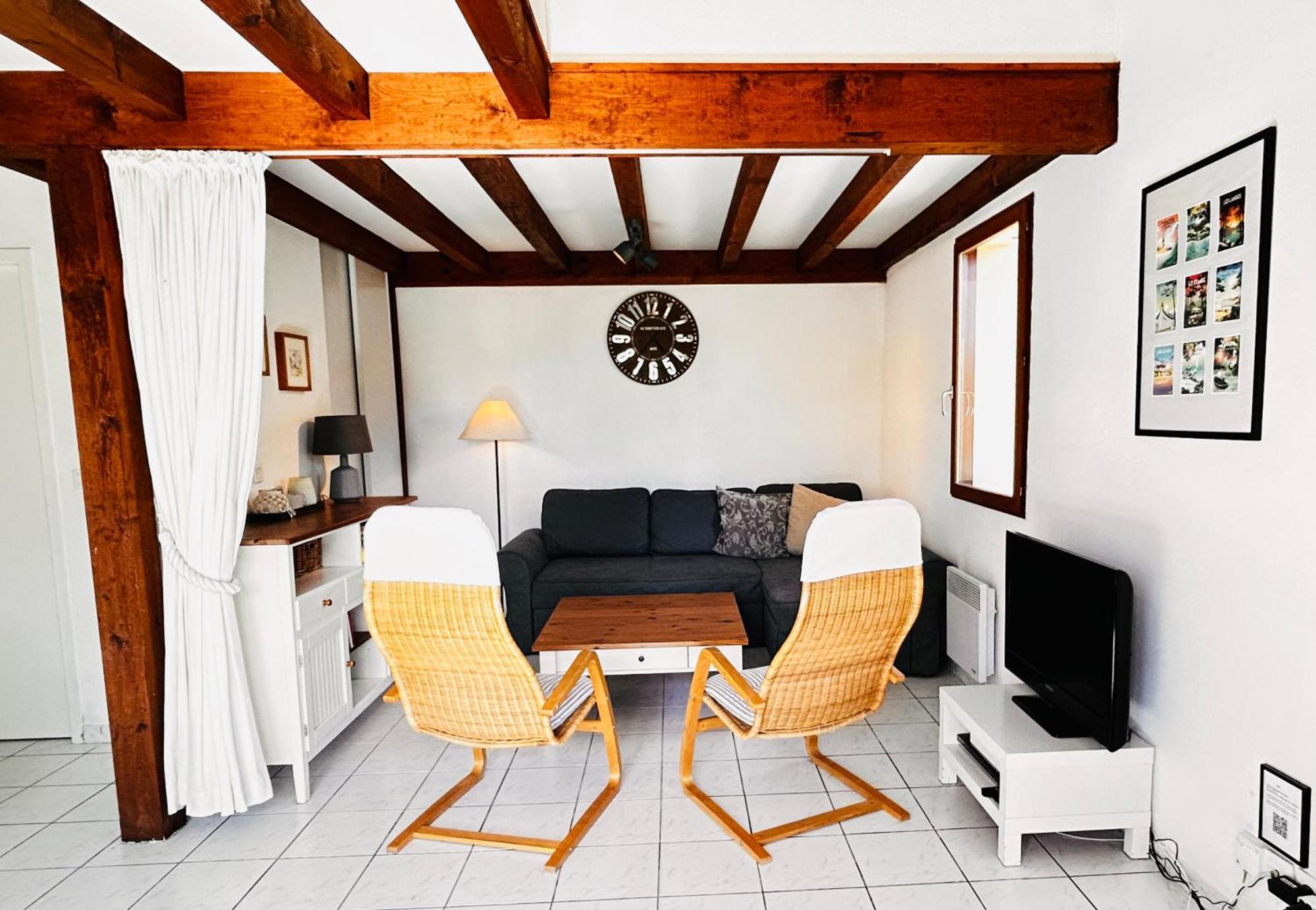 Jolie Maison De Vacances Avec Terrasse Et Jardin Saint-Julien-en-Born Ngoại thất bức ảnh
